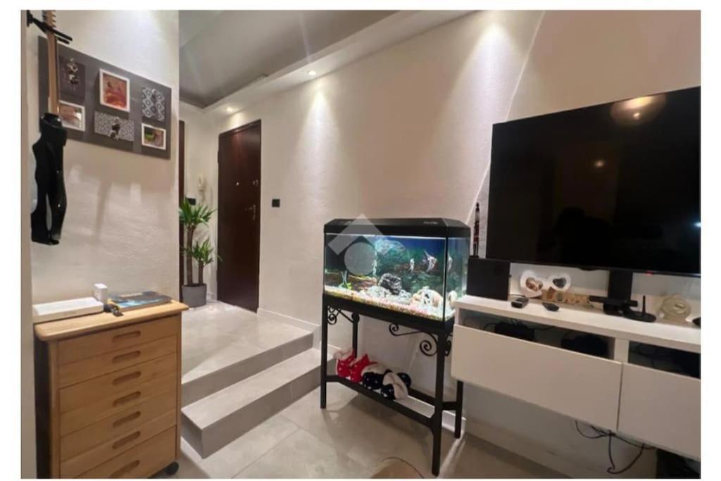 Chez Elisa Zona Sobborghi Monza Brianza , Italia Apartman Kültér fotó